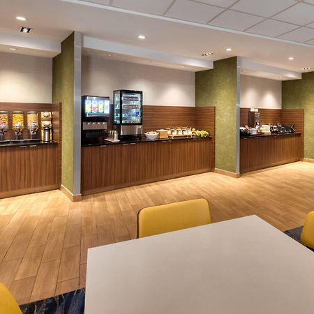 Fairfield Inn & Suites By Marriott Moncton Extérieur photo