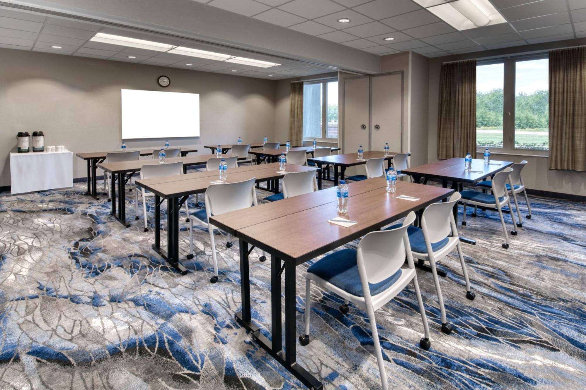 Fairfield Inn & Suites By Marriott Moncton Extérieur photo